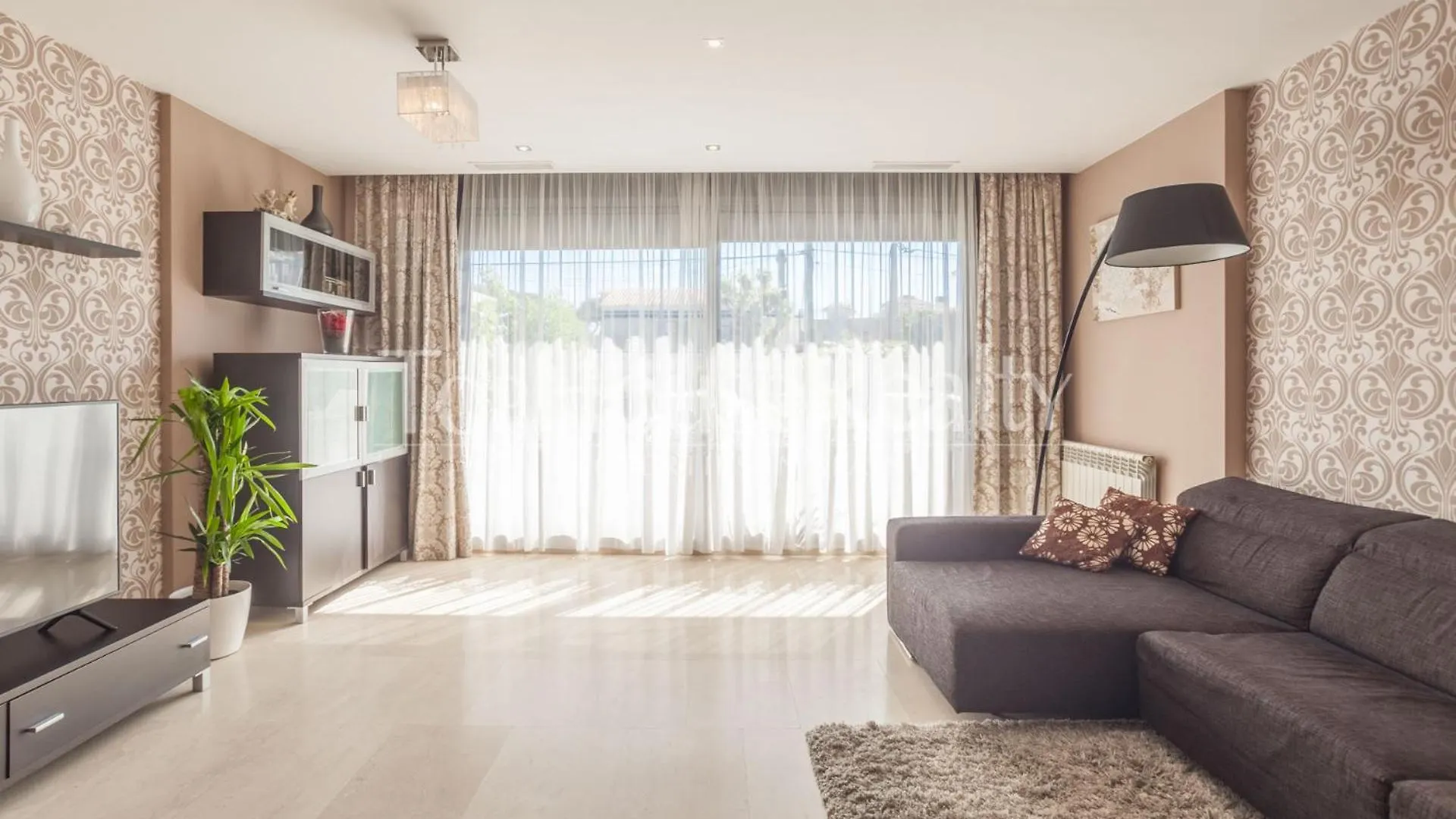 La Pineda Villa Castelldefels 0*,  Spain