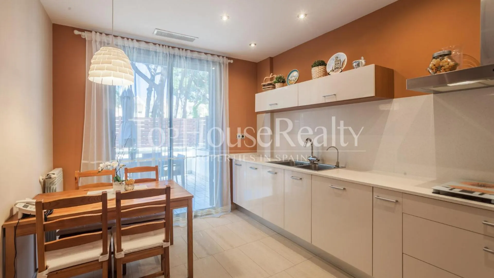 La Pineda Villa Castelldefels 0*,